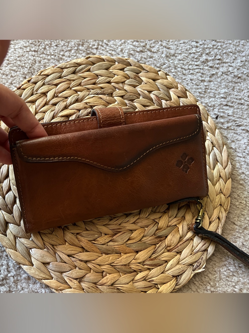 Patricia Nash Valentia Snap 2-in-1 Leather Wallet Wristlet - Picture 3 of 9